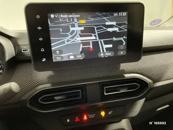 DACIA SANDERO III - voiture d'occasion - Photo 13