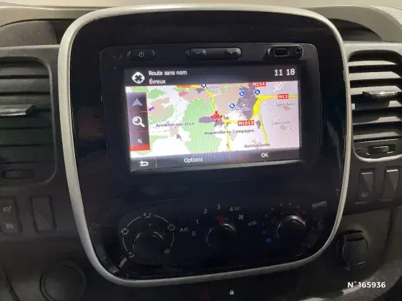 RENAULT TRAFIC III - voiture d'occasion - Photo 13