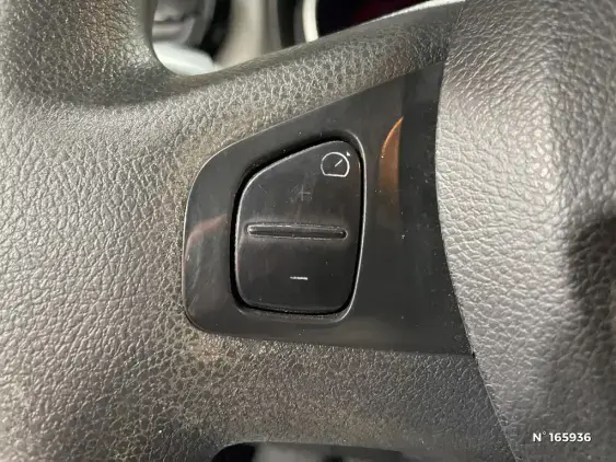 RENAULT TRAFIC III - voiture d'occasion - Photo 27