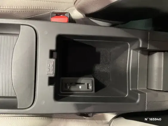 RENAULT SCENIC IV - voiture d'occasion - Photo 32