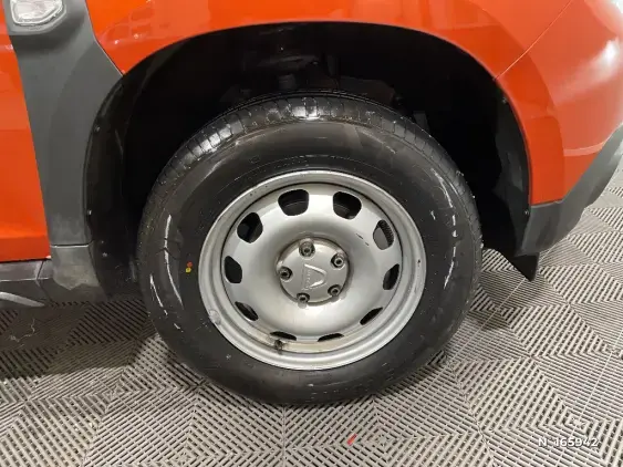 DACIA DUSTER II - voiture d'occasion - Photo 8