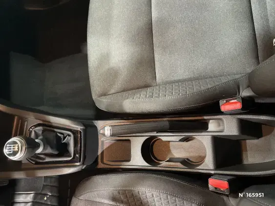 RENAULT CLIO V - voiture d'occasion - Photo 30