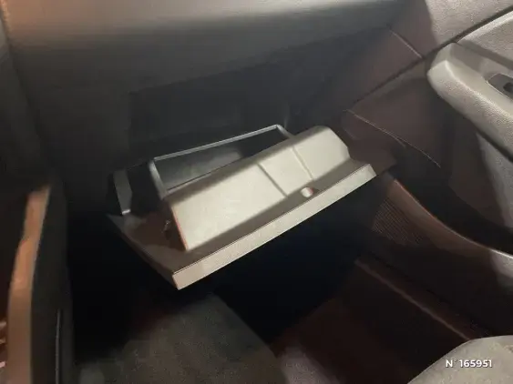 RENAULT CLIO V - voiture d'occasion - Photo 31