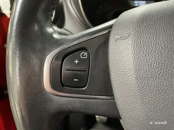 RENAULT CAPTUR - voiture d'occasion - Photo 28