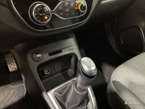 RENAULT CAPTUR - voiture d'occasion - Photo 31