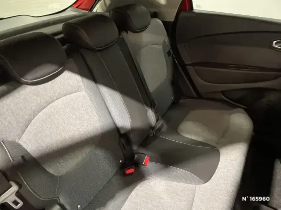 RENAULT CAPTUR - voiture d'occasion - Photo 11