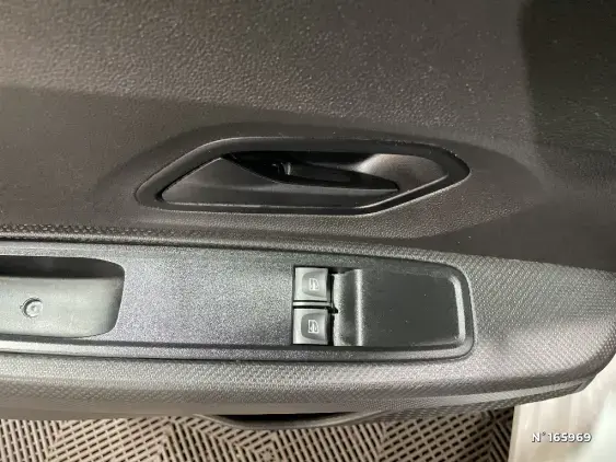 DACIA SANDERO III - voiture d'occasion - Photo 30