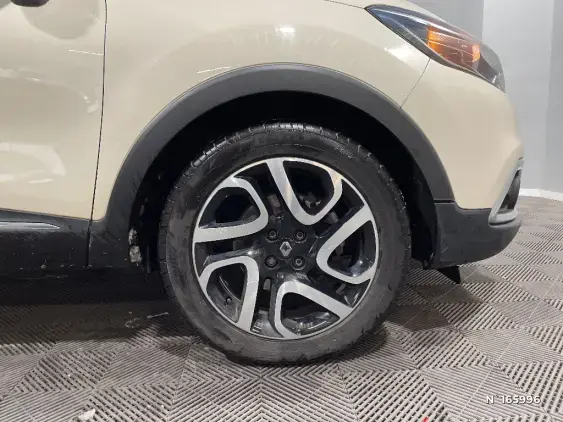 RENAULT CAPTUR - voiture d'occasion - Photo 8