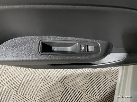 RENAULT CLIO V - voiture d'occasion - Photo 37