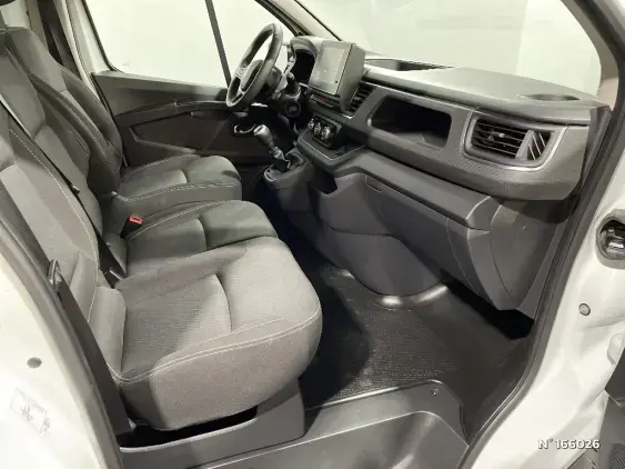 RENAULT TRAFIC FG III - voiture d'occasion - Photo 9