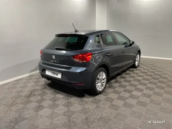 SEAT IBIZA V - voiture d'occasion - Photo 4