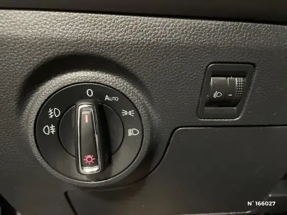 SEAT IBIZA V - voiture d'occasion - Photo 15