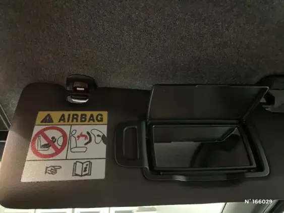 RENAULT CLIO V - voiture d'occasion - Photo 37