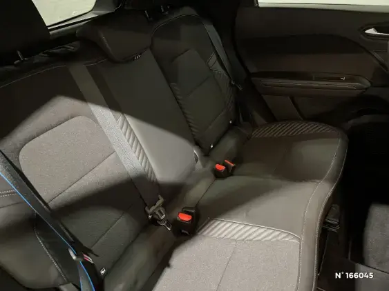 RENAULT CAPTUR II - voiture d'occasion - Photo 11