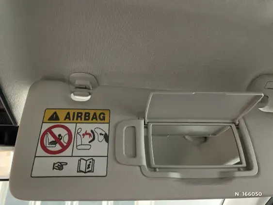 RENAULT CLIO V - voiture d'occasion - Photo 36