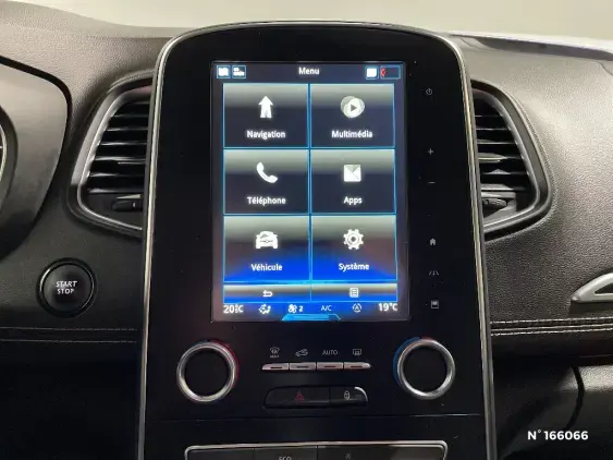 RENAULT SCENIC IV - voiture d'occasion - Photo 13