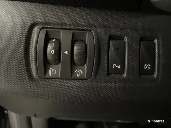 RENAULT CLIO IV BUSINESS - voiture d'occasion - Photo 14