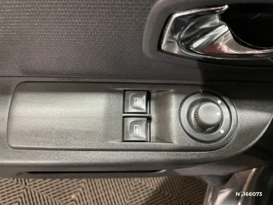 RENAULT CLIO IV BUSINESS - voiture d'occasion - Photo 30