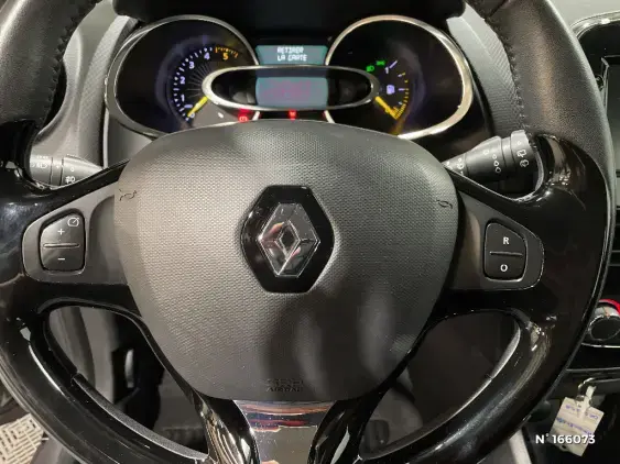 RENAULT CLIO IV BUSINESS - voiture d'occasion - Photo 31