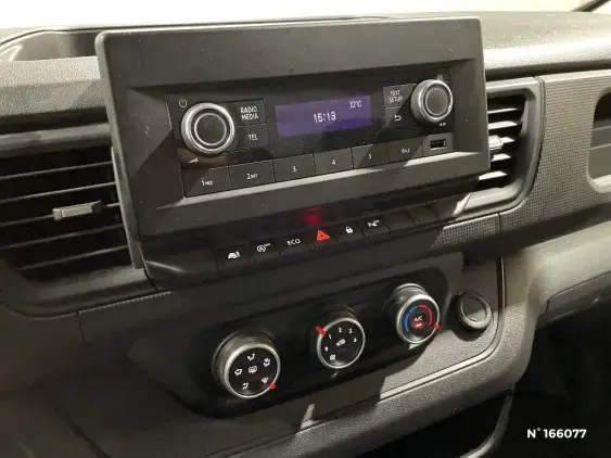 RENAULT TRAFIC FG III - voiture d'occasion - Photo 13