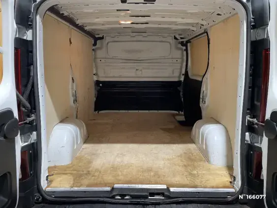 RENAULT TRAFIC FG III - voiture d'occasion - Photo 7