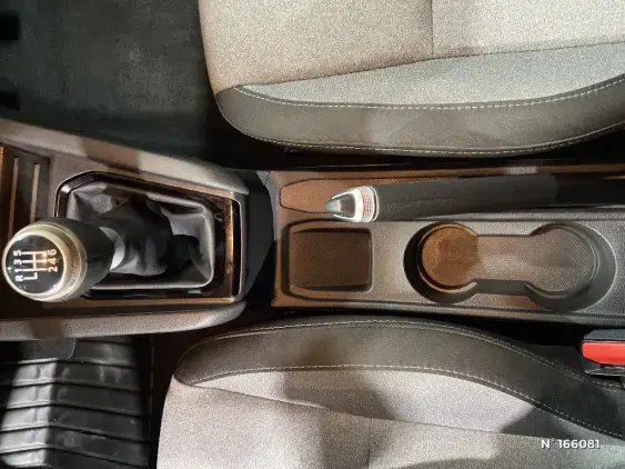 RENAULT CLIO V - voiture d'occasion - Photo 31