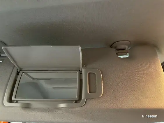 RENAULT CLIO V - voiture d'occasion - Photo 34