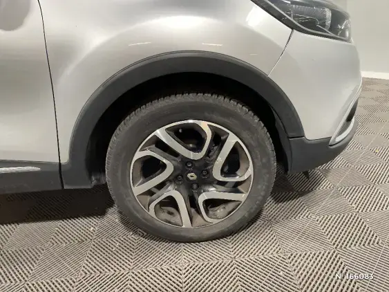 RENAULT CAPTUR - voiture d'occasion - Photo 8