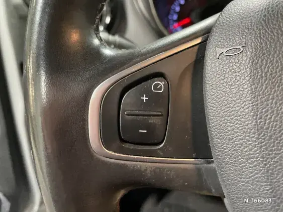 RENAULT CAPTUR - voiture d'occasion - Photo 27