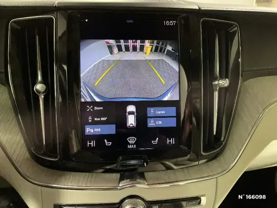 VOLVO XC60 II - voiture d'occasion - Photo 14