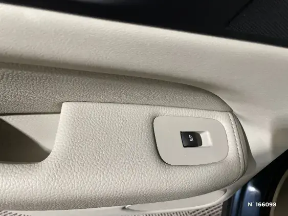 VOLVO XC60 II - voiture d'occasion - Photo 39