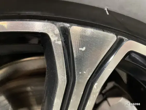 VOLVO XC60 II - voiture d'occasion - Photo 26