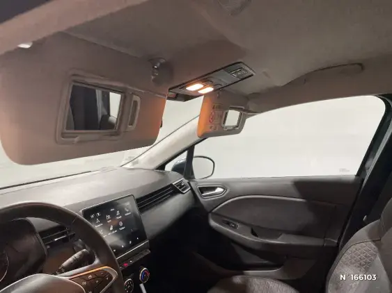 RENAULT CLIO V - voiture d'occasion - Photo 26