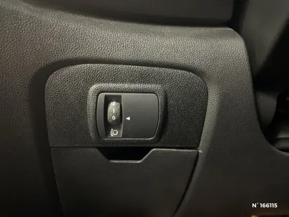 RENAULT SCENIC IV - voiture d'occasion - Photo 15