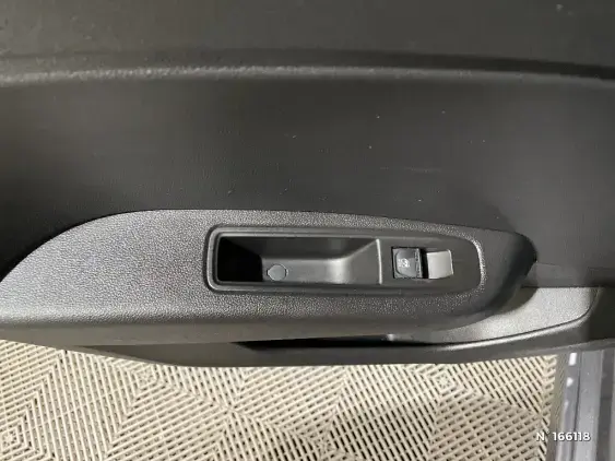 RENAULT CLIO V - voiture d'occasion - Photo 34