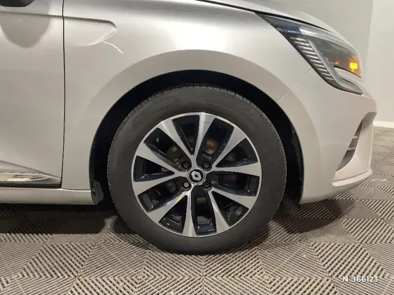 RENAULT CLIO V - voiture d'occasion - Photo 8