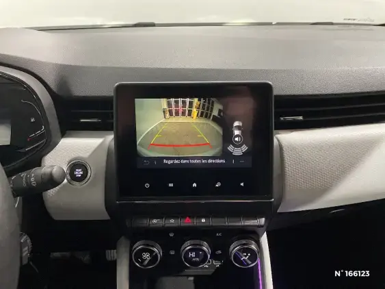 RENAULT CLIO V - voiture d'occasion - Photo 14