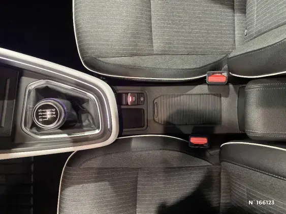 RENAULT CLIO V - voiture d'occasion - Photo 27