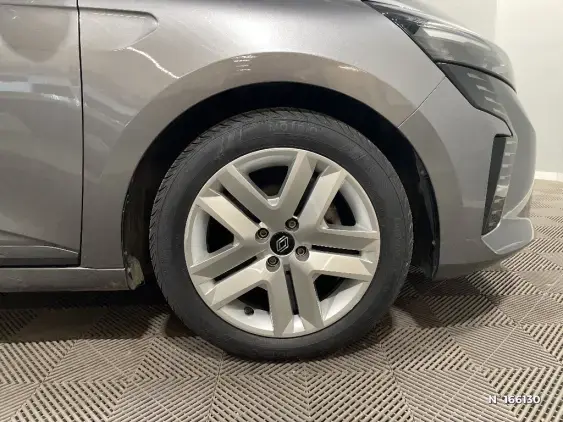 RENAULT CLIO V - voiture d'occasion - Photo 8