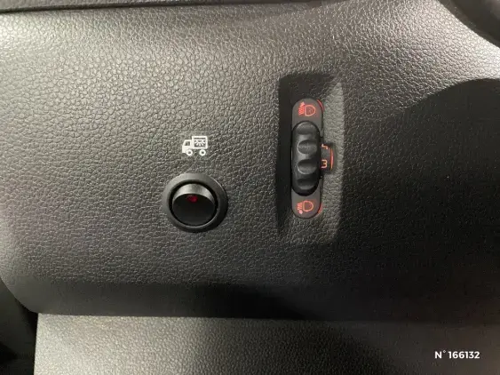 RENAULT MASTER III - voiture d'occasion - Photo 12