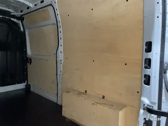 RENAULT MASTER FG III - voiture d'occasion - Photo 23