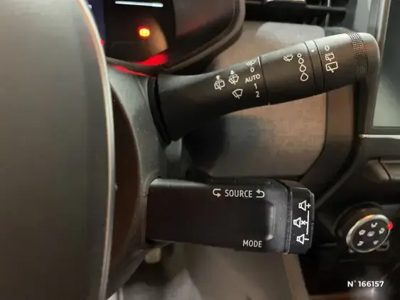 RENAULT CLIO V - voiture d'occasion - Photo 28