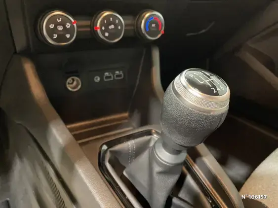 RENAULT CLIO V - voiture d'occasion - Photo 29