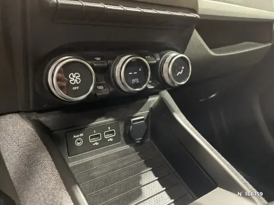 RENAULT ZOE - voiture d'occasion - Photo 26