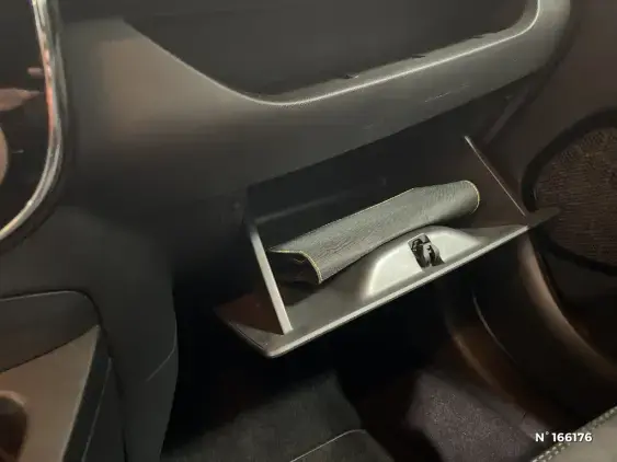 RENAULT ZOE - voiture d'occasion - Photo 30