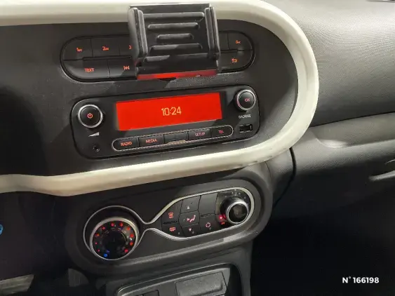 RENAULT TWINGO ELECTRIQUE III - voiture d'occasion - Photo 13