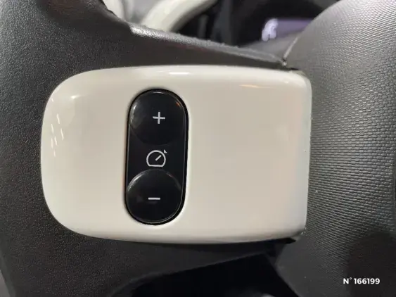 RENAULT TWINGO ELECTRIQUE III - voiture d'occasion - Photo 25