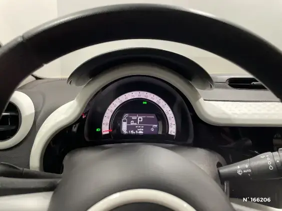 RENAULT TWINGO ELECTRIQUE III - voiture d'occasion - Photo 12