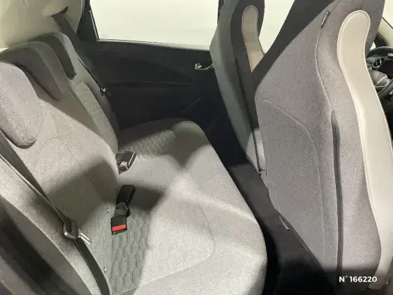 RENAULT ZOE - voiture d'occasion - Photo 11