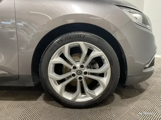 RENAULT SCENIC IV - voiture d'occasion - Photo 8